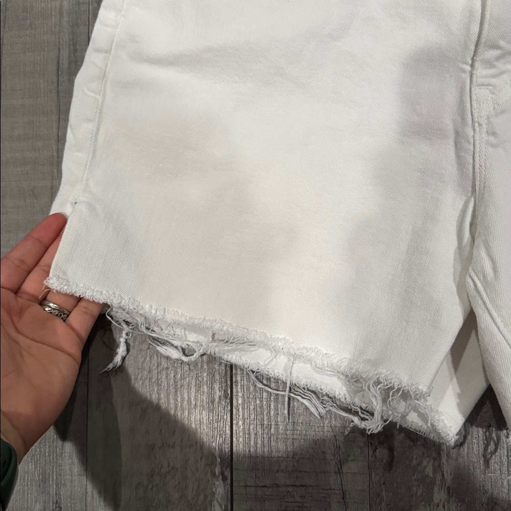 J.CREW White Shorts - Picture 2 of 5